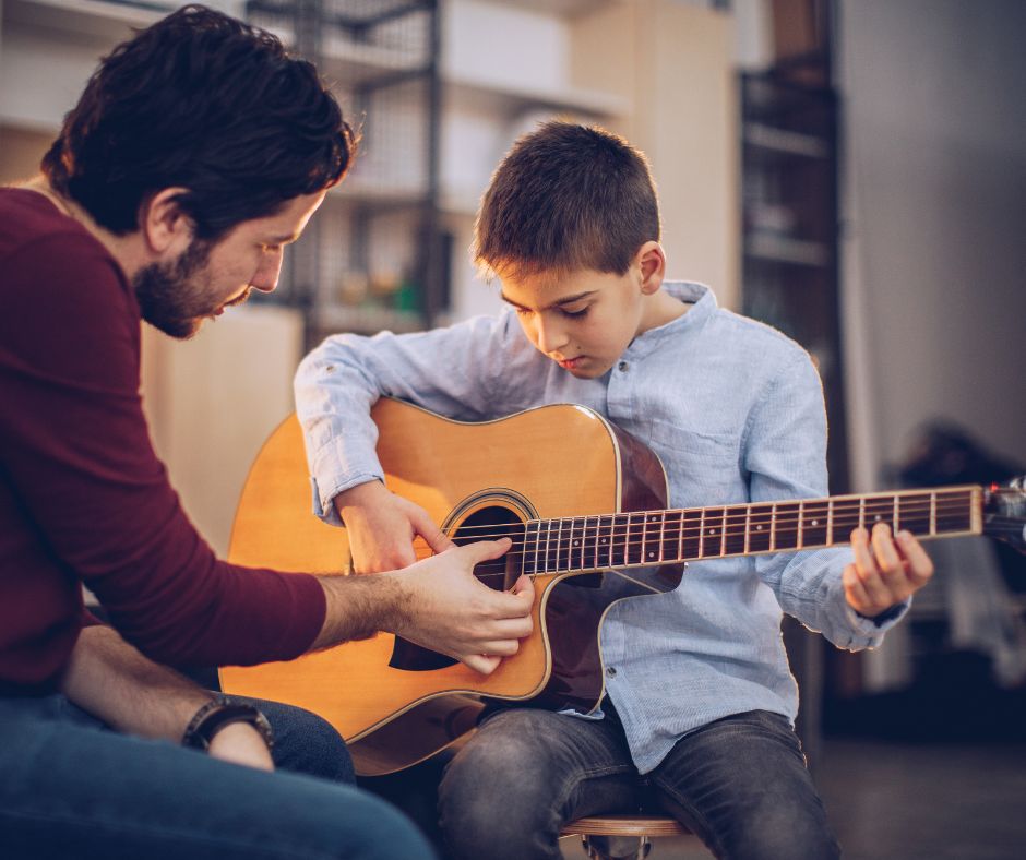 What are the Advantages of Learning How to Play Music with an Expert Teacher?